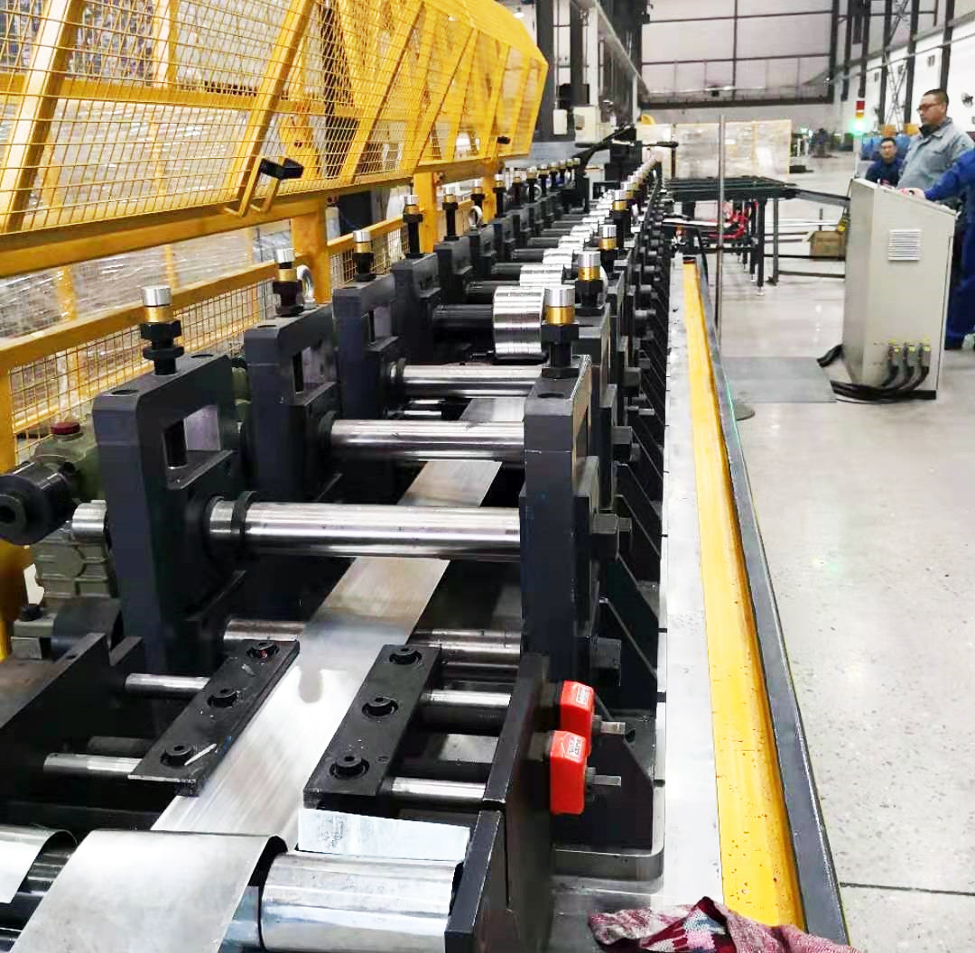 Gypsum profile equipment
